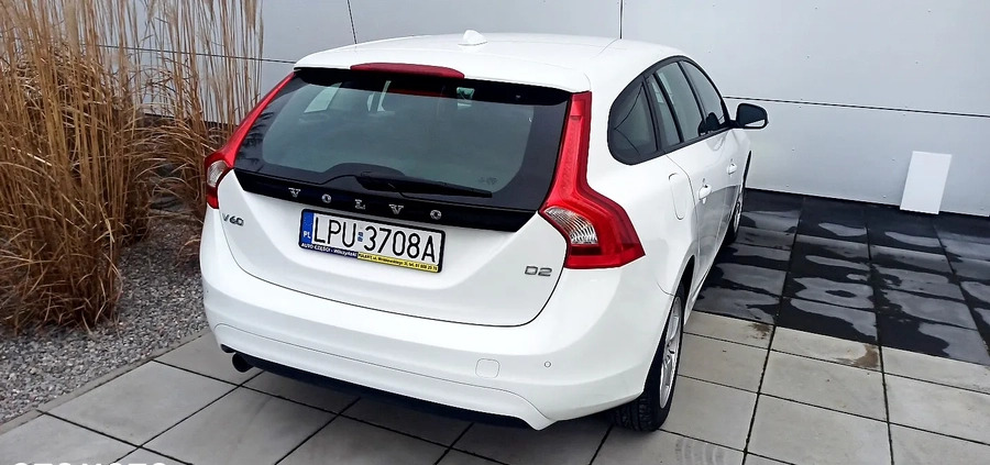 Volvo V60 cena 39900 przebieg: 270000, rok produkcji 2017 z Świebodzin małe 277